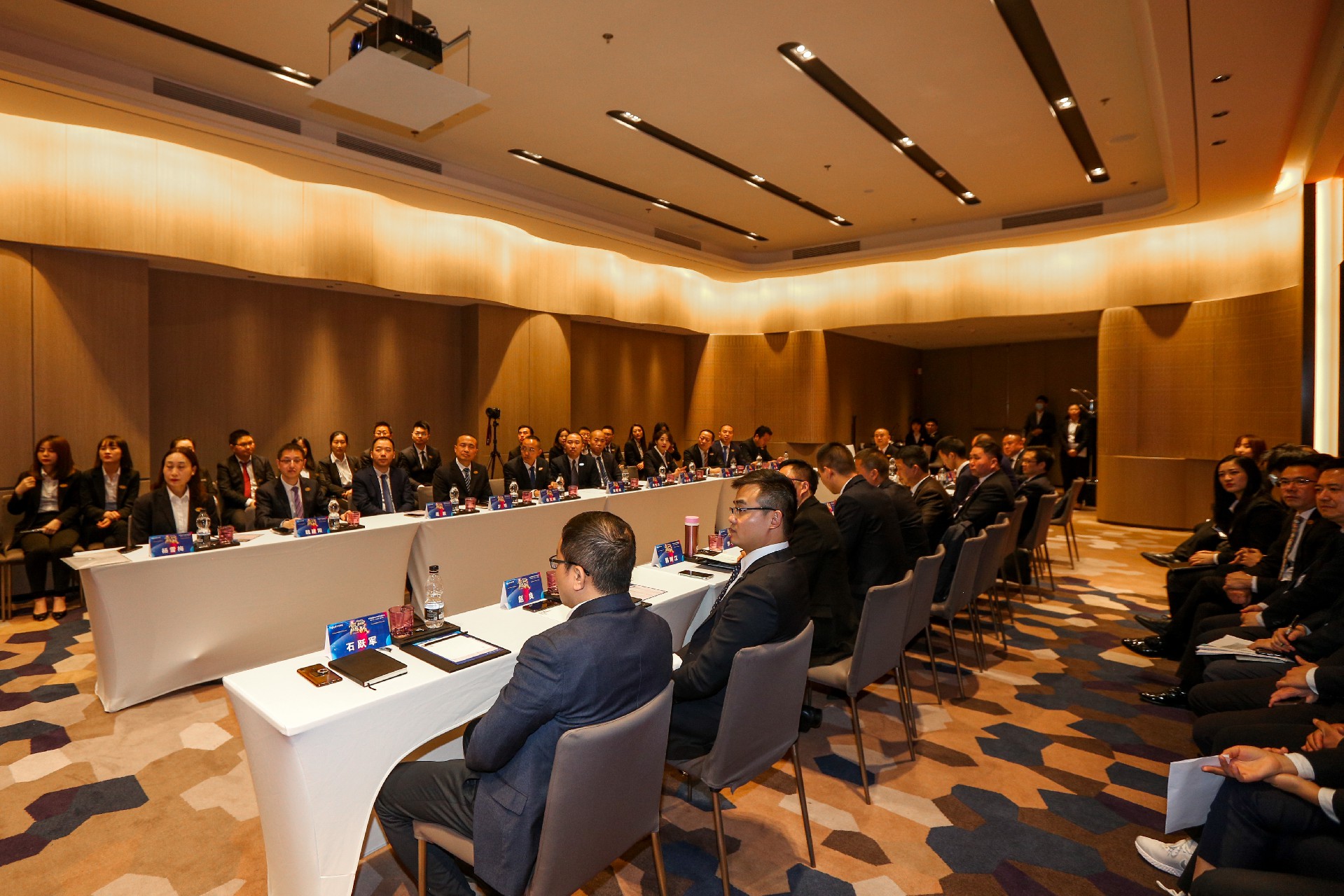 1612693060176924.jpg 1612693060176924.jpg