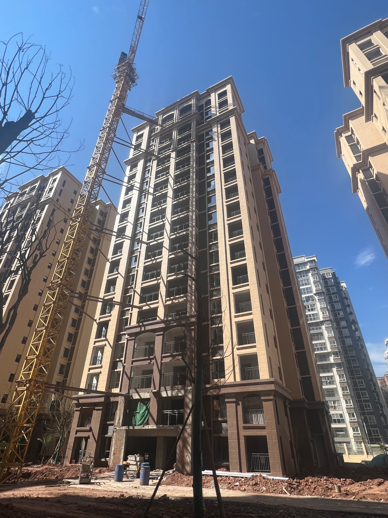 1650951696832321.jpg 1650951696832321.jpg